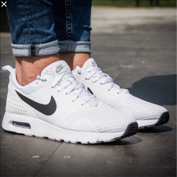 Nike air max tavas womens white Clearance